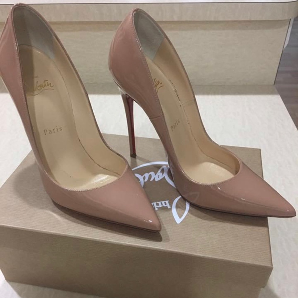 Christian Louboutin nude pumps size 37.5